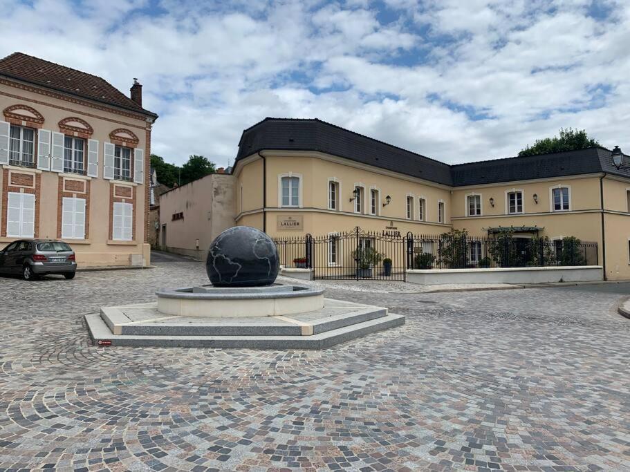 L'Etape Champenoise Daire Ay-Champagne Dış mekan fotoğraf